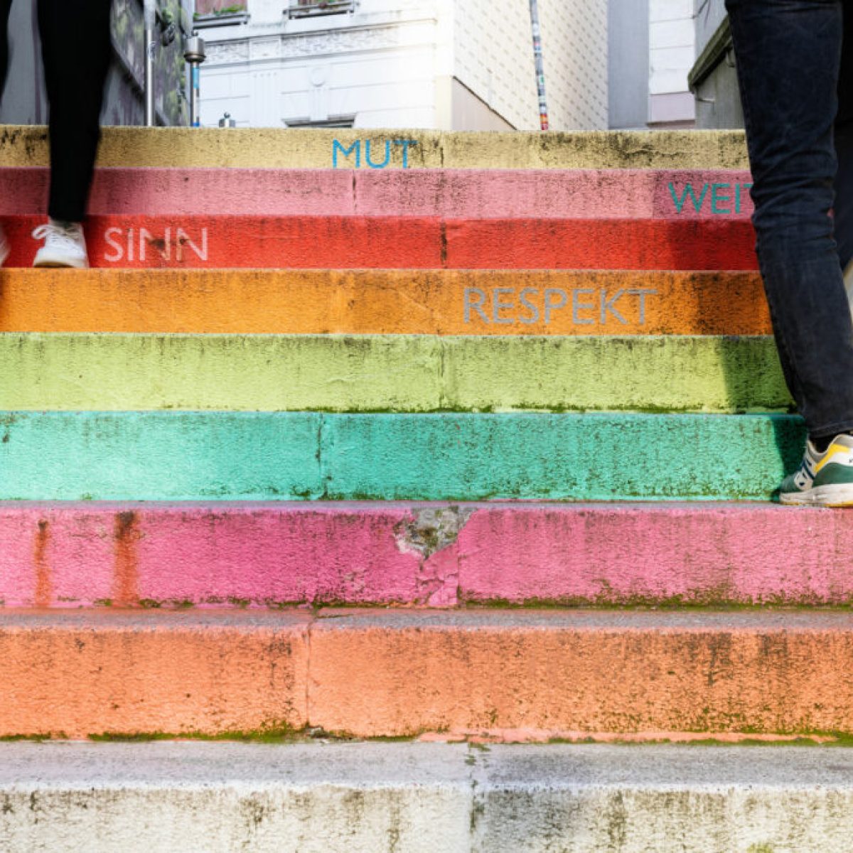 bunte treppe web 1024x682